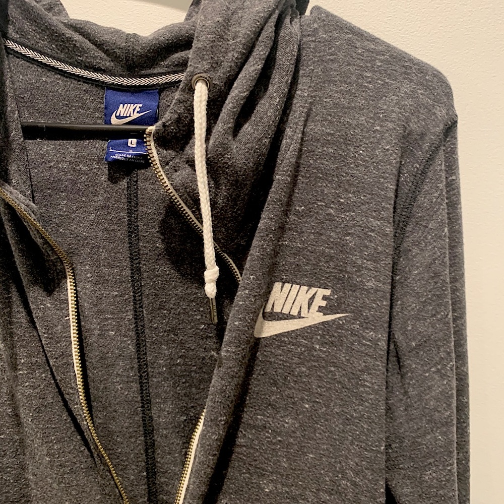 NIKE zip up gray